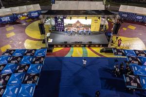 BIB: 
                            <button type="button" onclick="openModal(22791465)" class="btn btn-primary btn-sm float-right btn-popup" data-toggle="modal" data-target=".modal-high-quality">
                        <i class="fas fa-shopping-cart"></i> Add to Cart
                    </button>
                                            <button type="button" onclick="isThisMe(22791465, true)" class="btn btn-success btn-sm float-right btn-popup btn-isme hidden" data-toggle="tooltip" data-placement="bottom" title="นี่คือรูปของคุณใช่ไหม คลิกที่นี่เพื่อเอาเข้าอัลบั้ม">
                        <i class="fas fa-plus"></i> Add to album
                    </button>
                    <button type="button" onclick="isThisMe(22791465, false)" class="btn btn-warning btn-sm float-right btn-popup btn-isnotme hidden">
                        <i class="fas fa-ban"></i> Remove from album
                    </button>